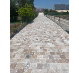 TRAVERTIN PAVE NUANCE 15.3X15.3 EP 3 CM 1ER CHOIX